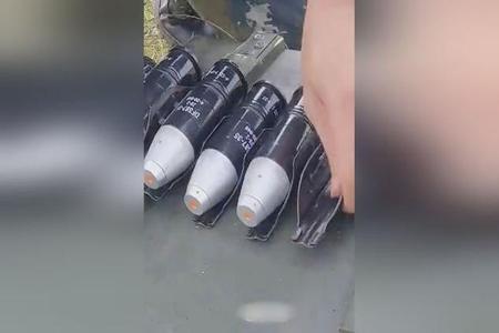 和平精英里的下挂榴弹发射器(和平精英的连发榴弹发射器)
